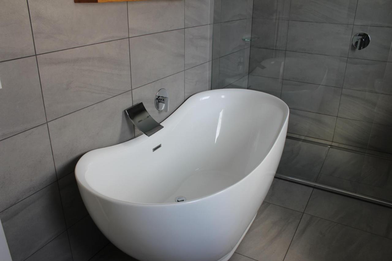 The Mackenzie Suites بحيرة تيكابو المظهر الخارجي الصورة